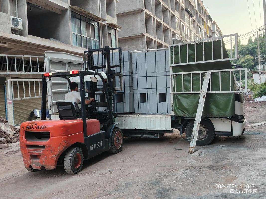 建筑材料一站式采购指南 泡沫砖、水泥、毛沙、清沙与红砖全解析
